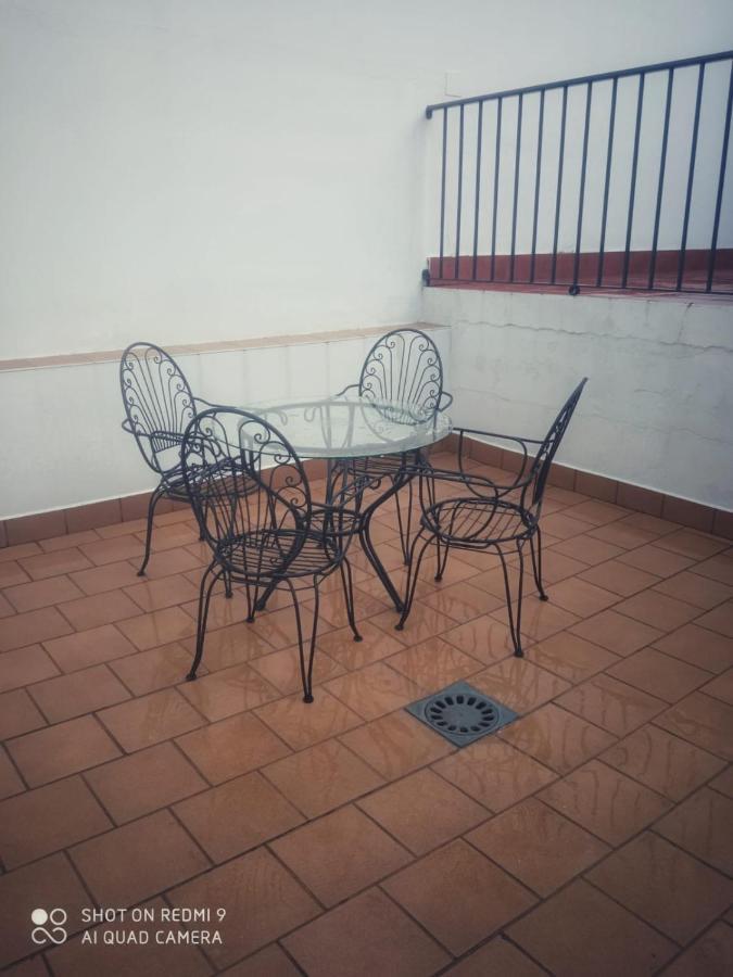 Comodo Adosado En San Bartolome San Bartolome de la Torre Екстер'єр фото